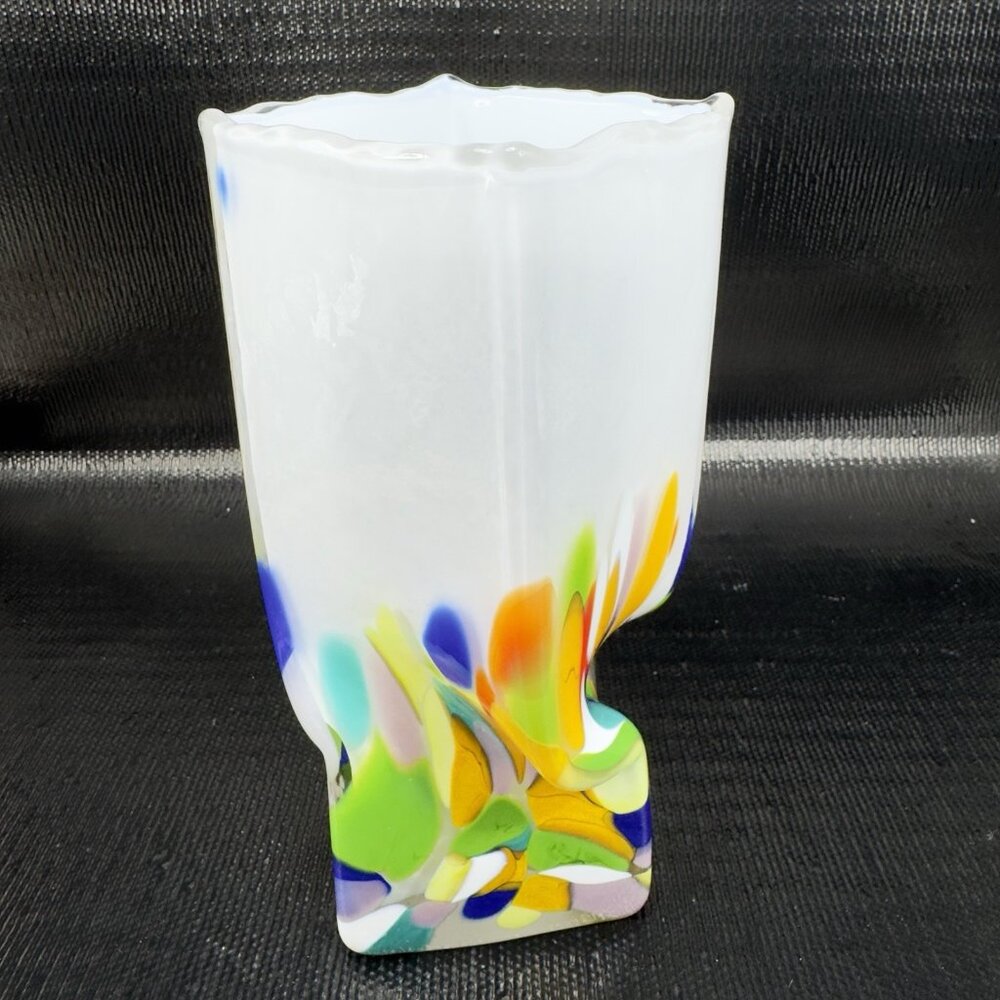 Atelier Beranek Art Glass‎ Vase Czech Republic Hand Blown W Sticker Twisted Vase